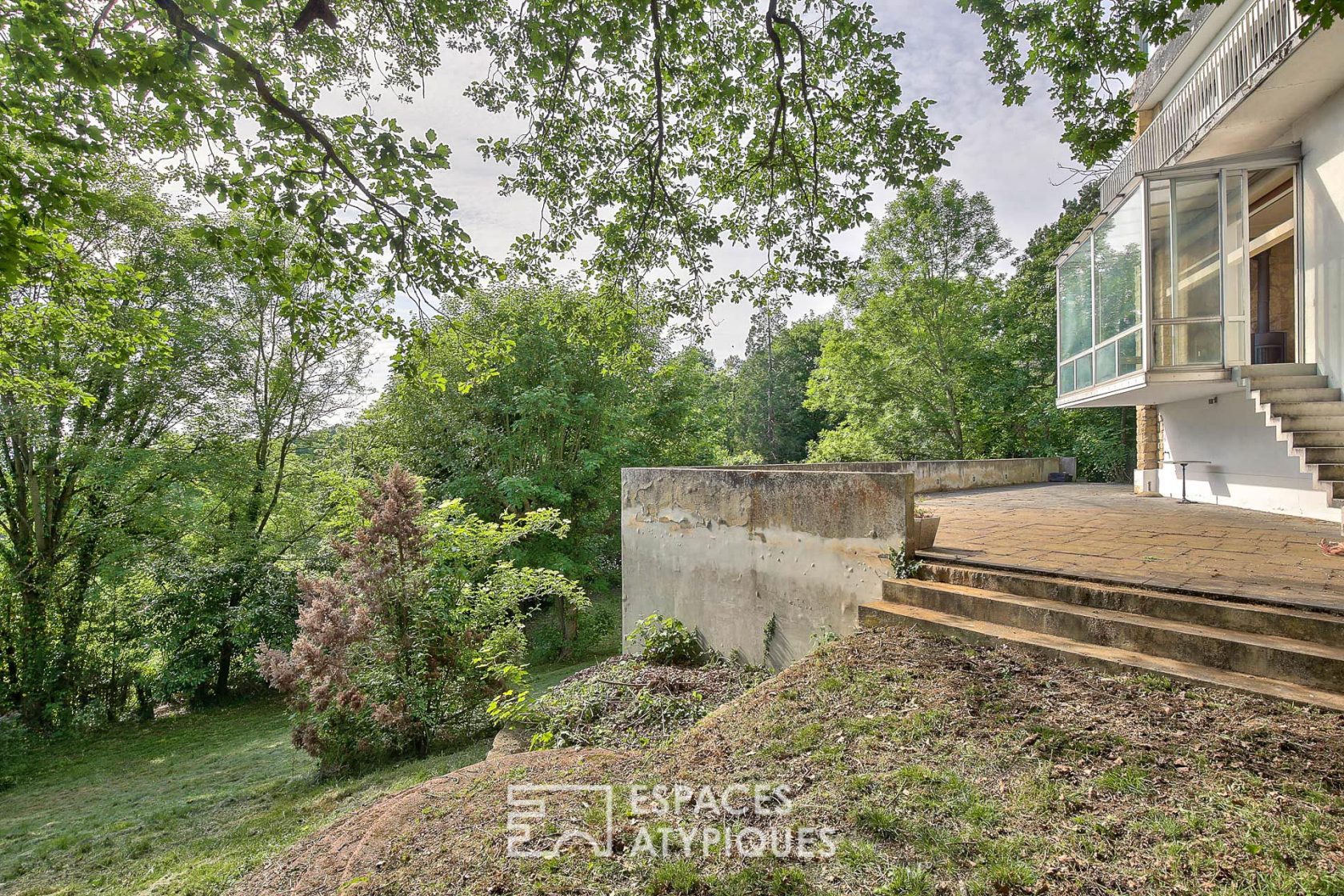 House with panoramic views