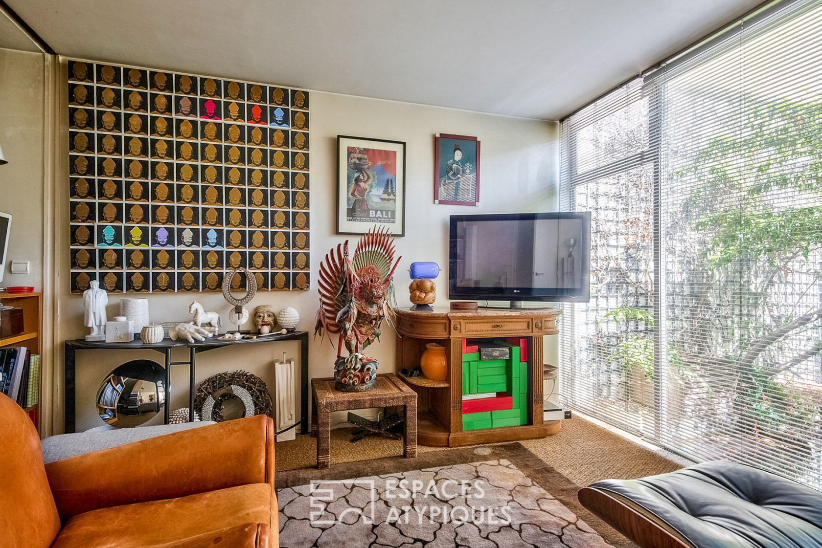 Loft moderniste lumineux avec patios intérieurs