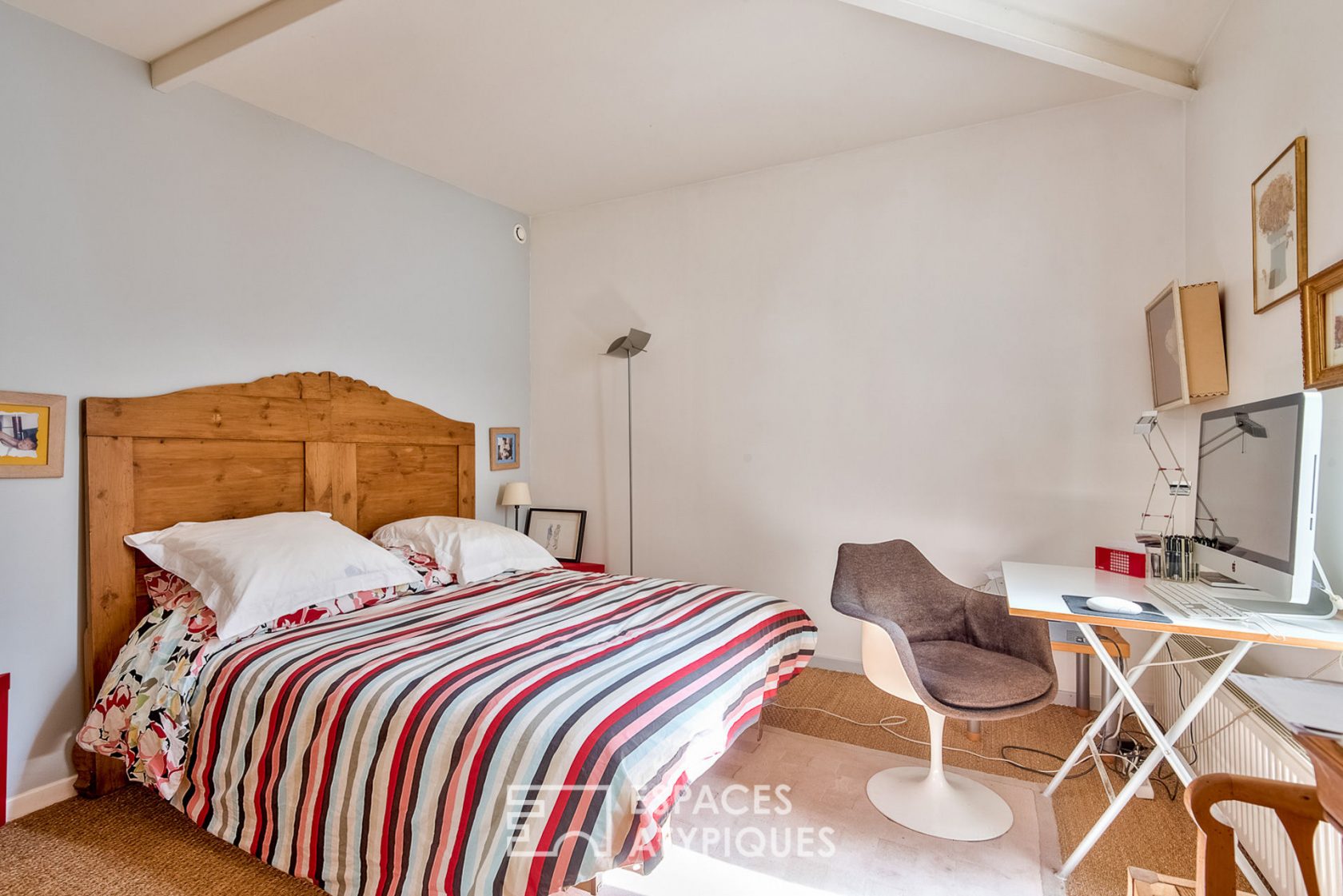 Loft moderniste lumineux avec patios intérieurs