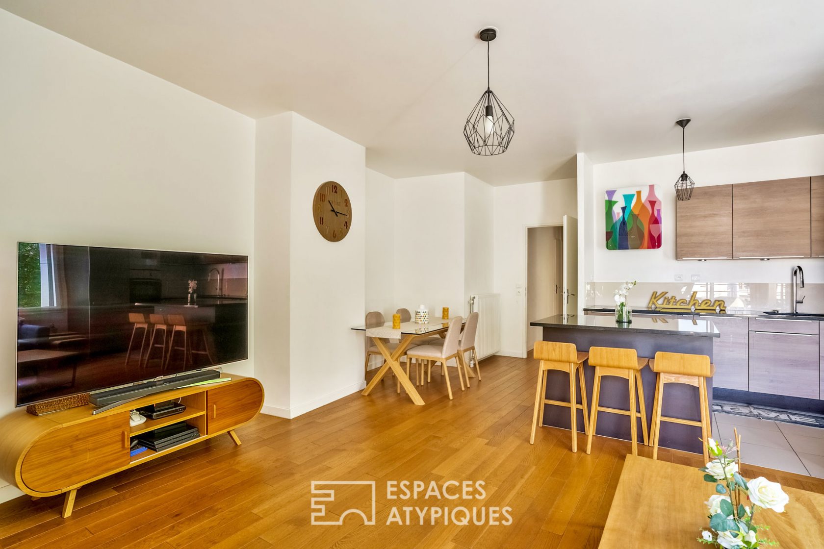 Recent and bright duplex with terrace