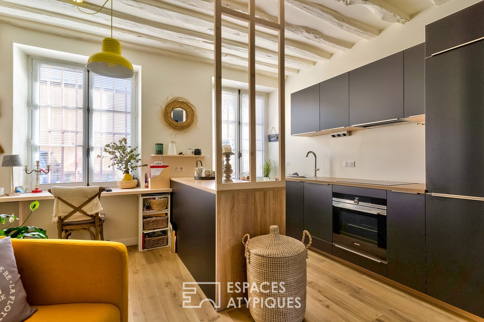 Appartement contemporain avec jardin