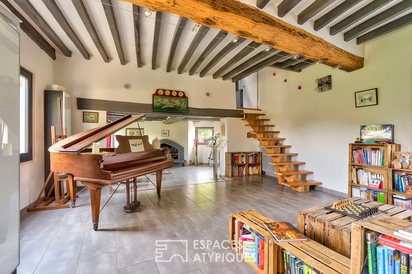 Charming 17th century residence by the river