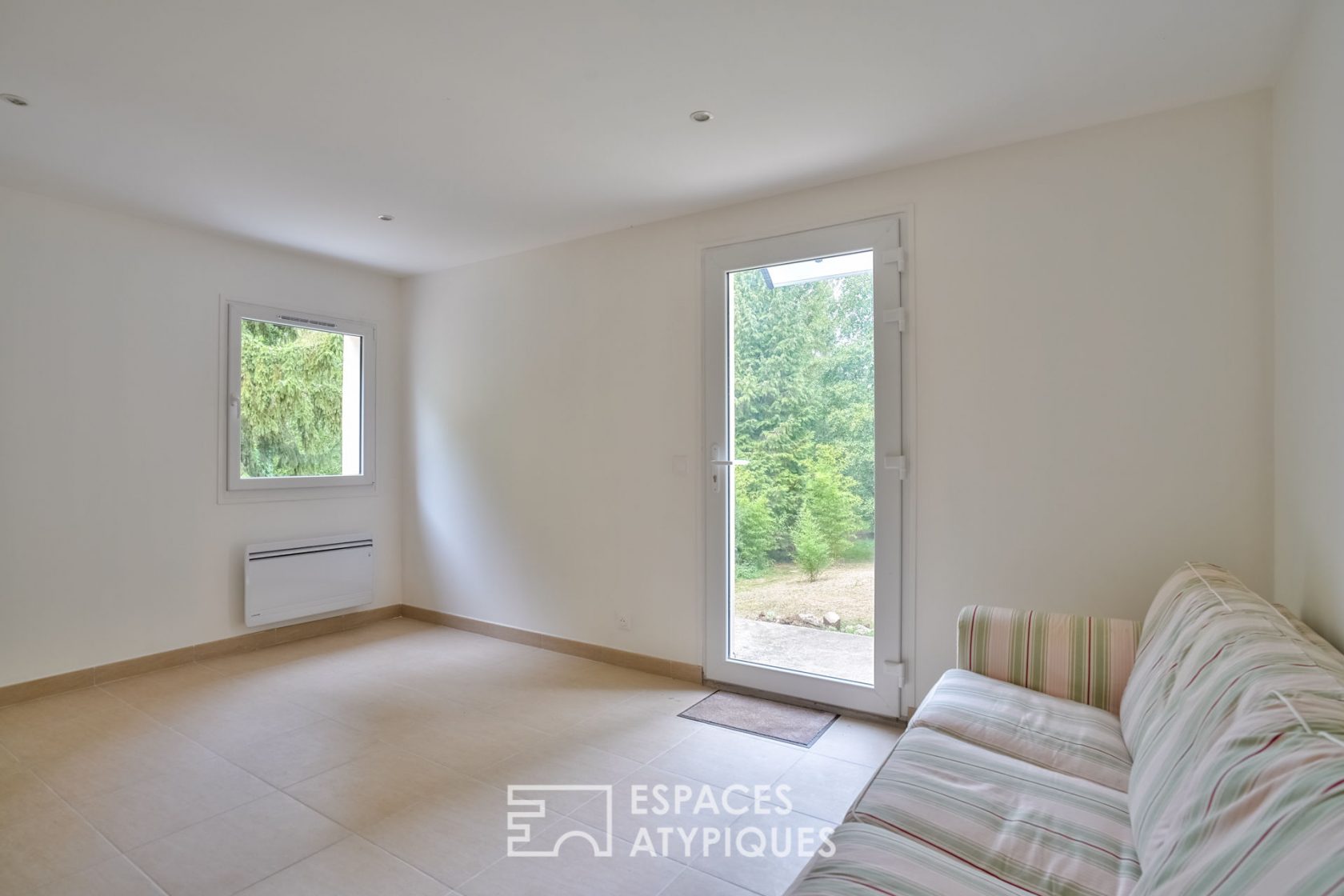 La petite maison dans la prairie et sous bois