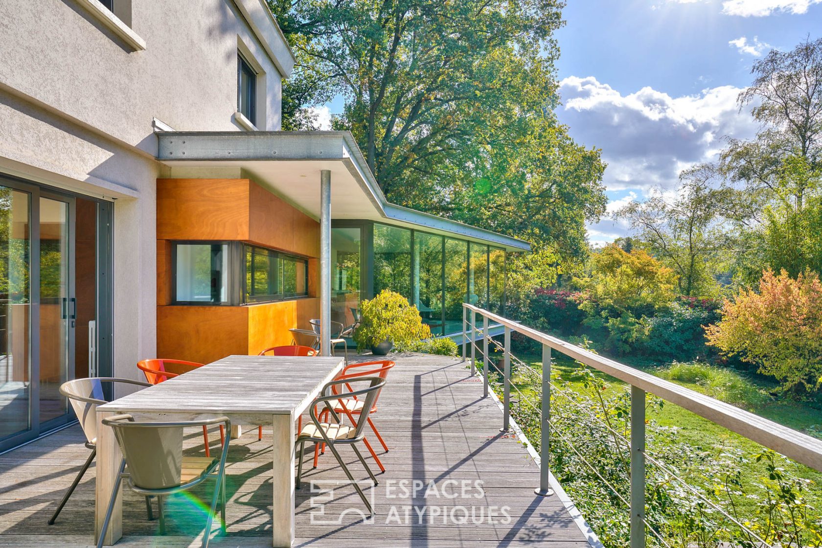 Aerial design house in an idyllic green setting