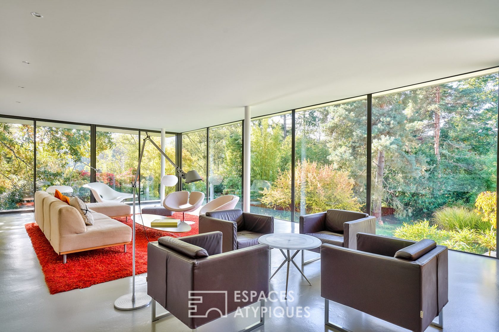 Aerial design house in an idyllic green setting