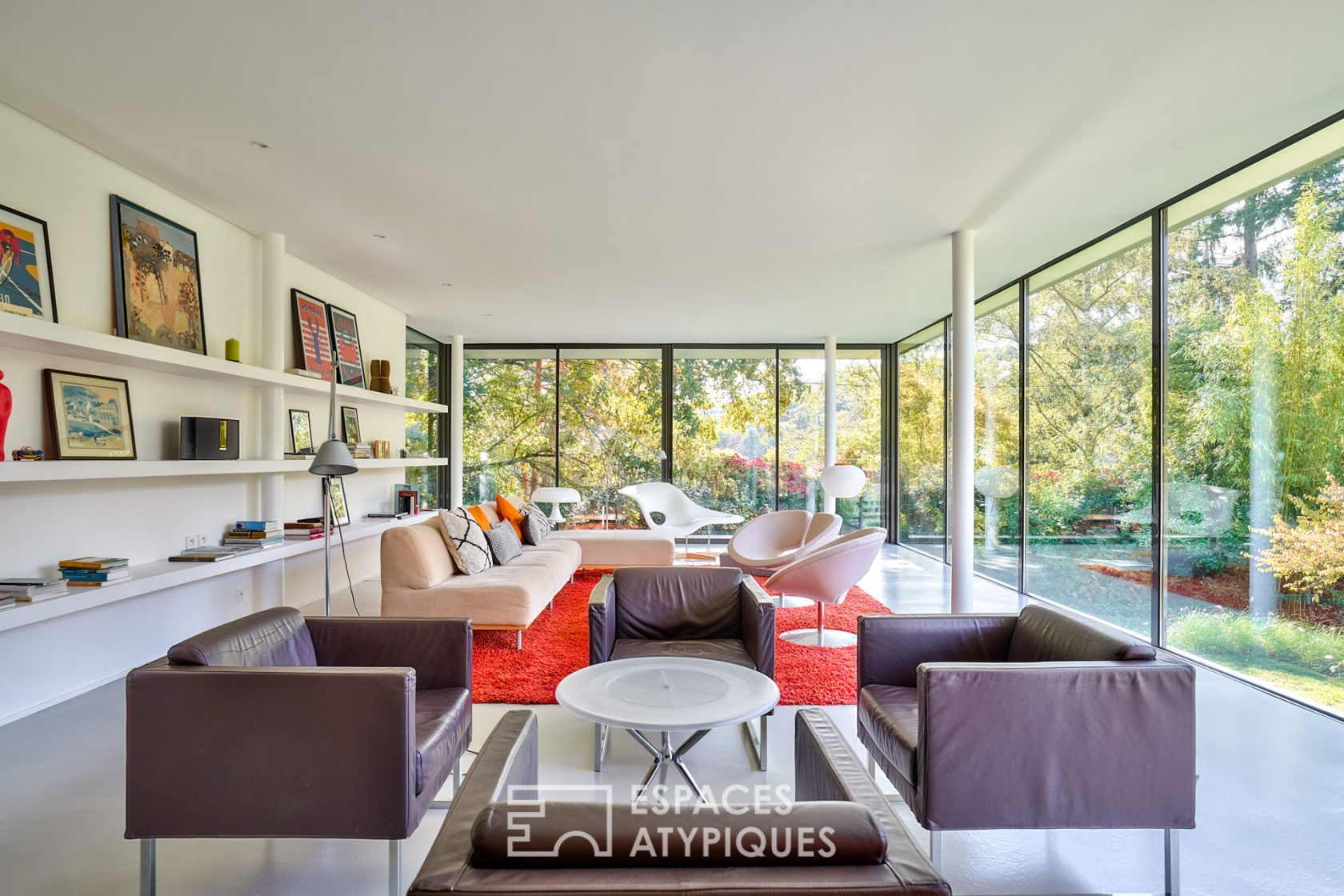 Aerial design house in an idyllic green setting