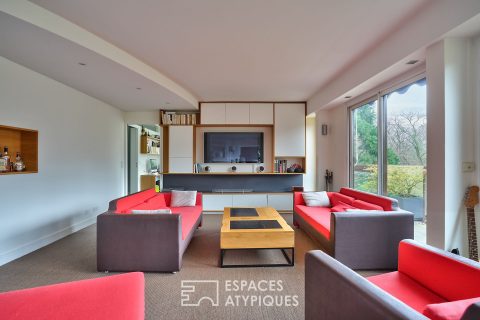 Contemporary in the heart of the Park