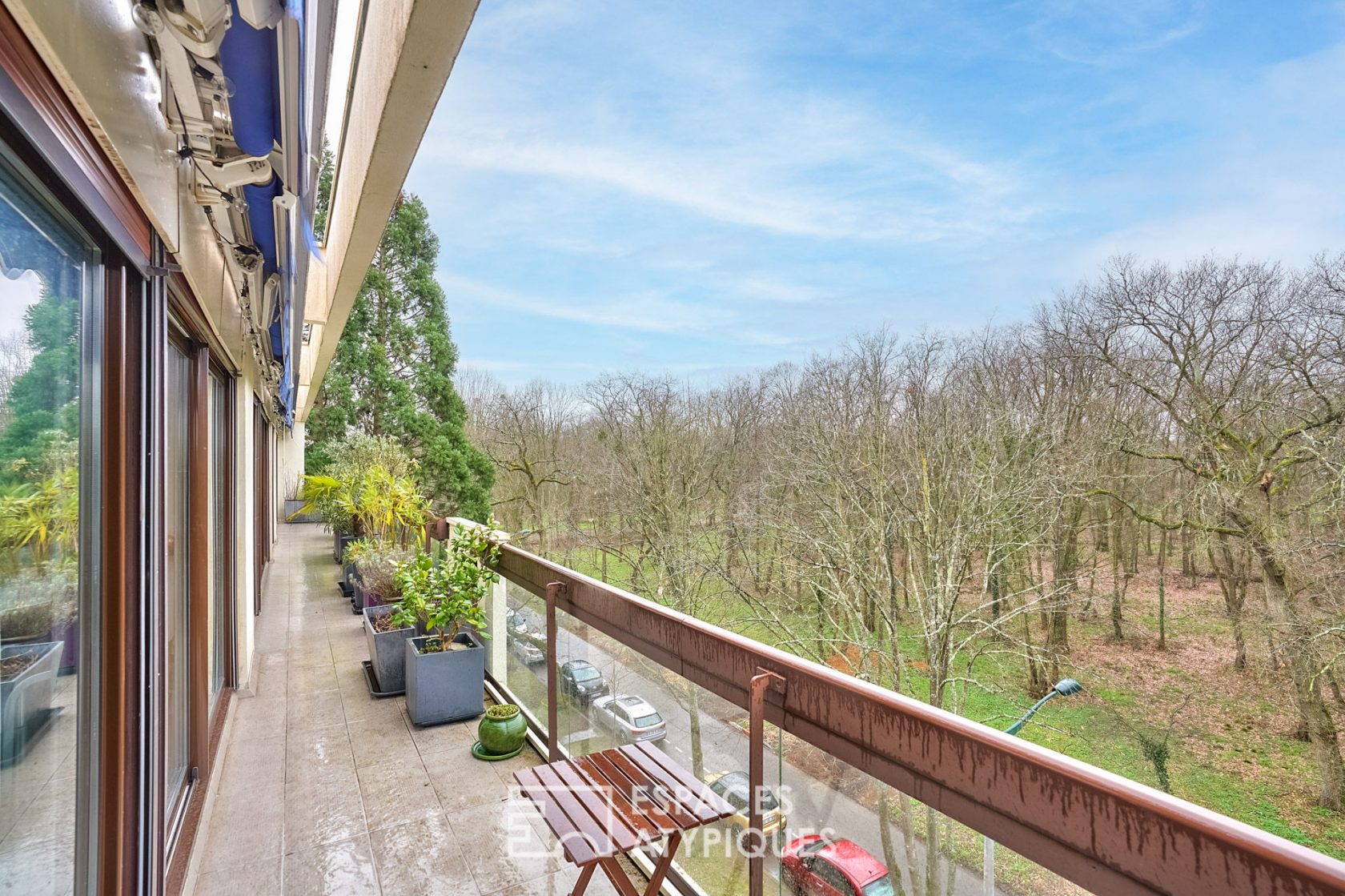 Contemporary in the heart of the Park