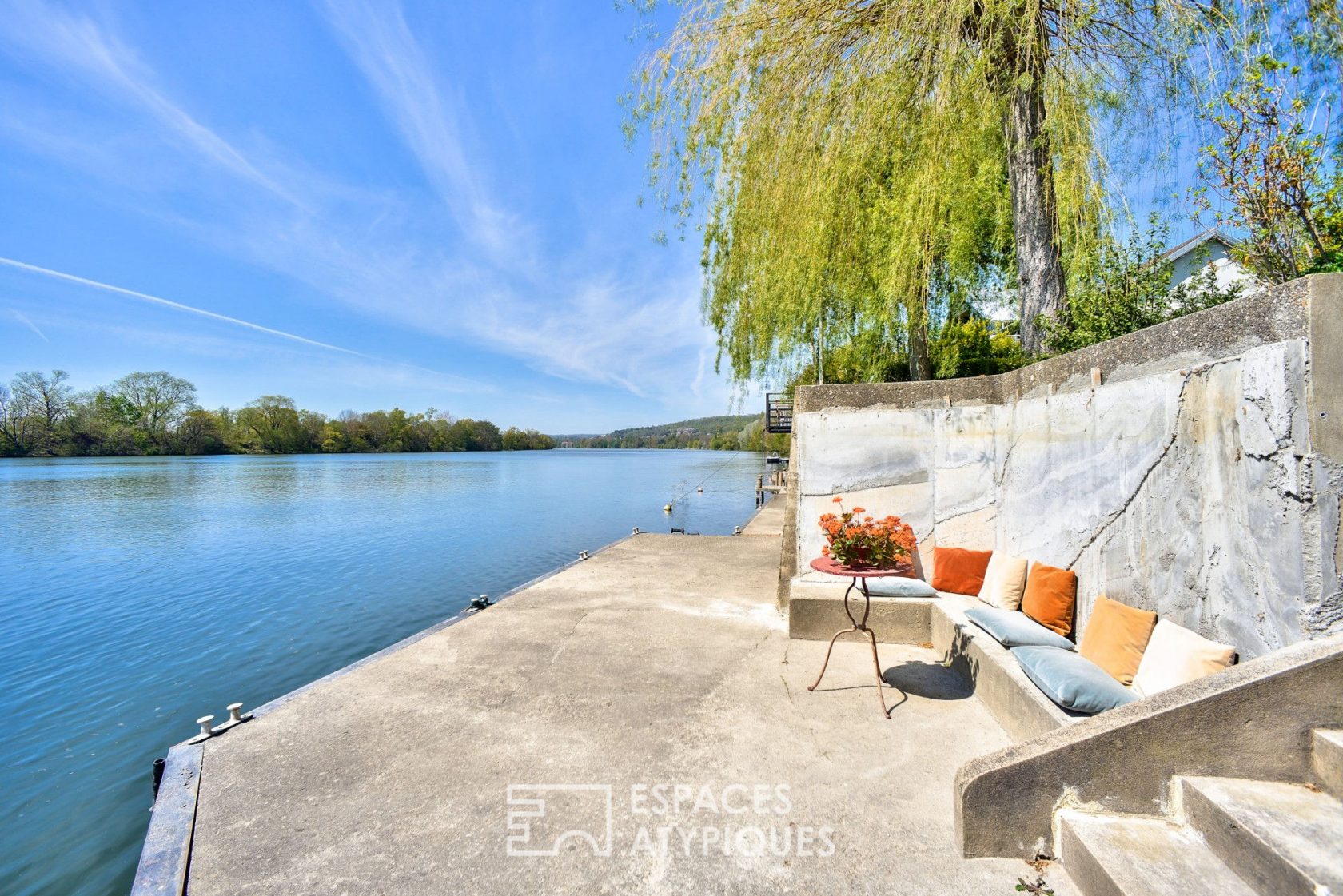 Maison d’architecte sur une île privée