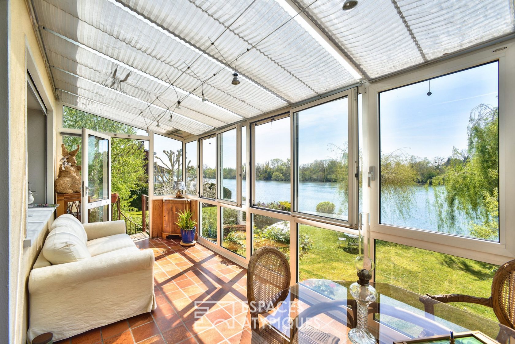 Maison d’architecte sur une île privée