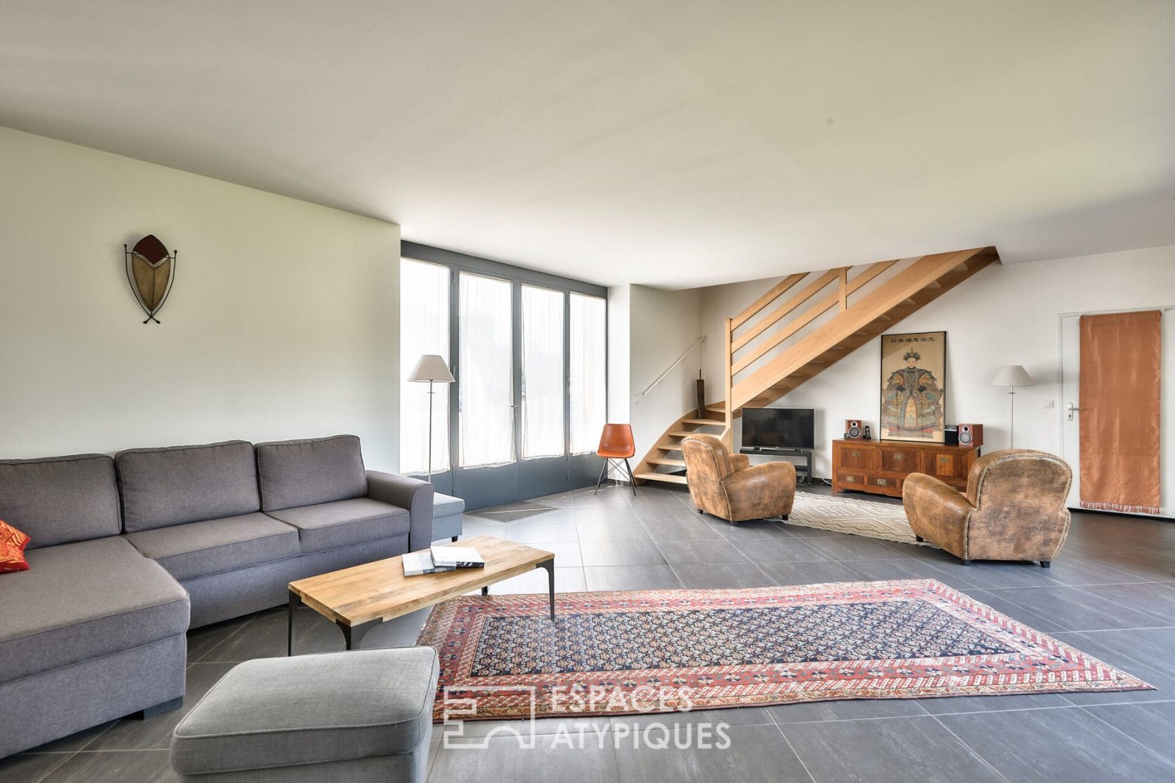 Old barn rehabilitated in the heart of the Rambouillet forest