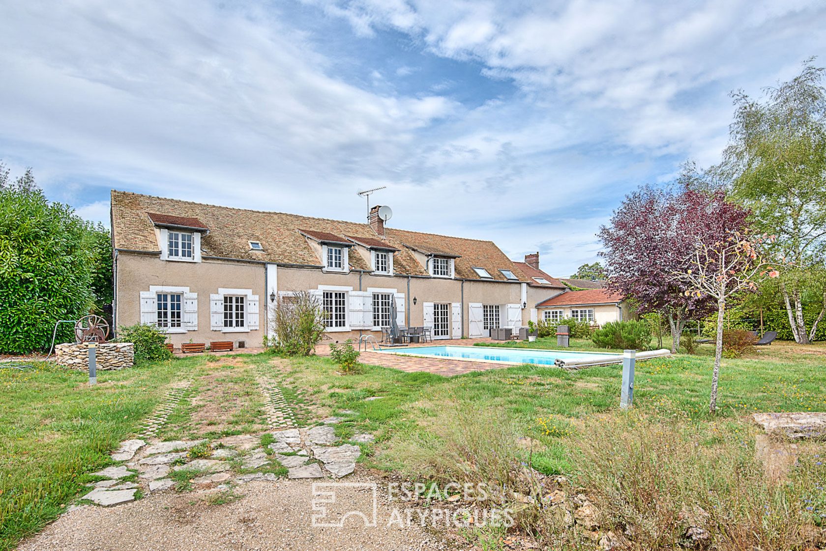 19th century farmhouse with breathtaking view