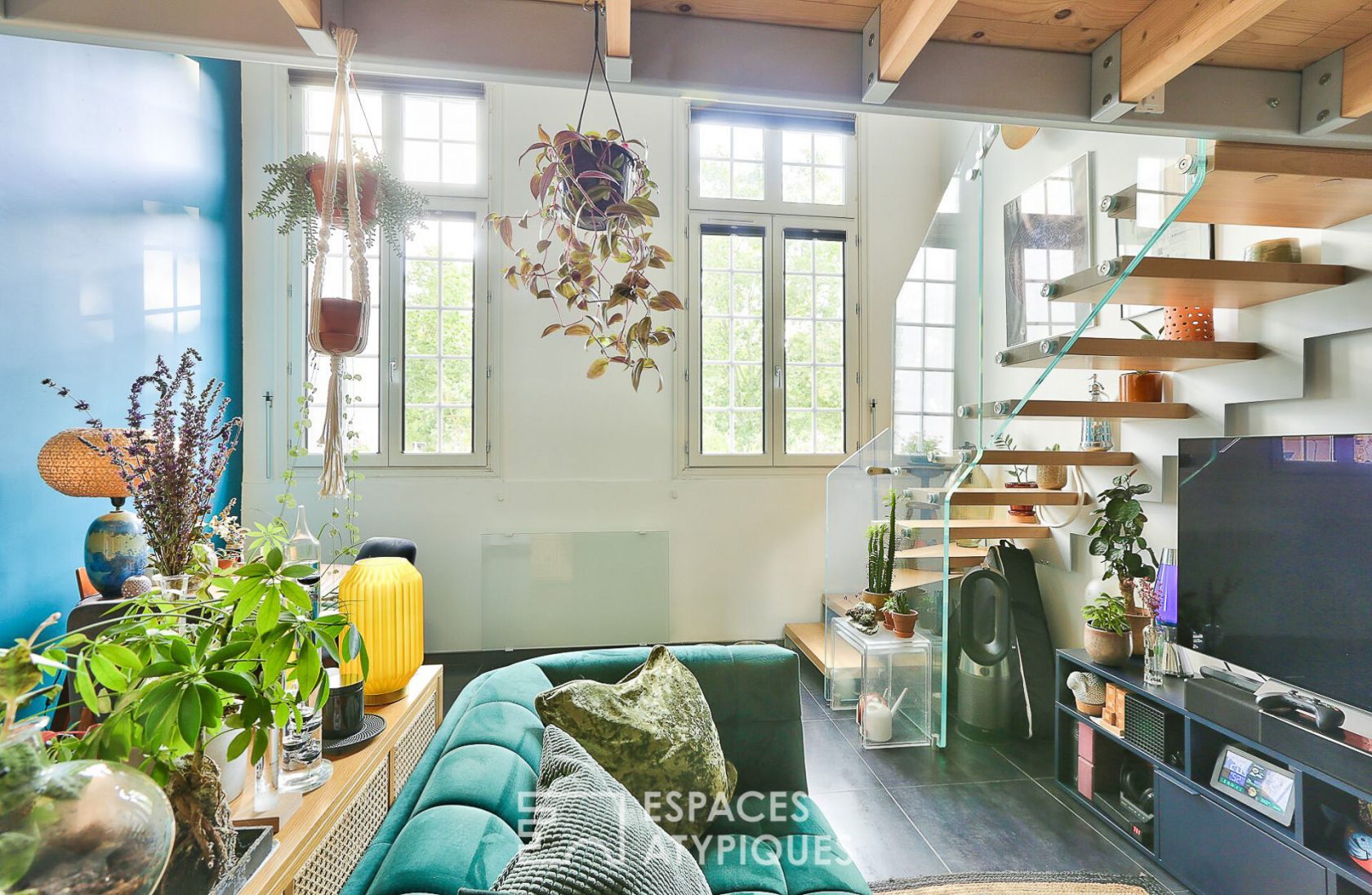 Loft of original and clever design