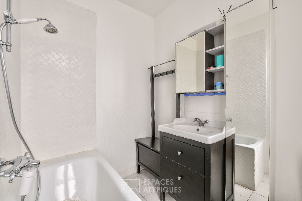 Cocoon duplex with terrace