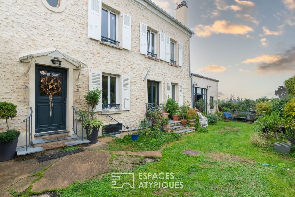 78410 BOUAFLE - Maison d'artiste en coeur de village - Réf. 0584EY