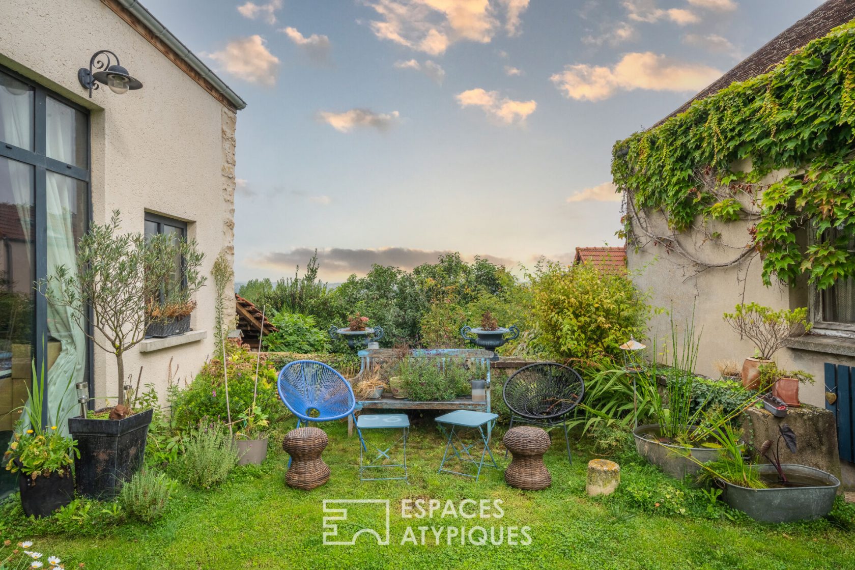 Maison d’artiste en coeur de village