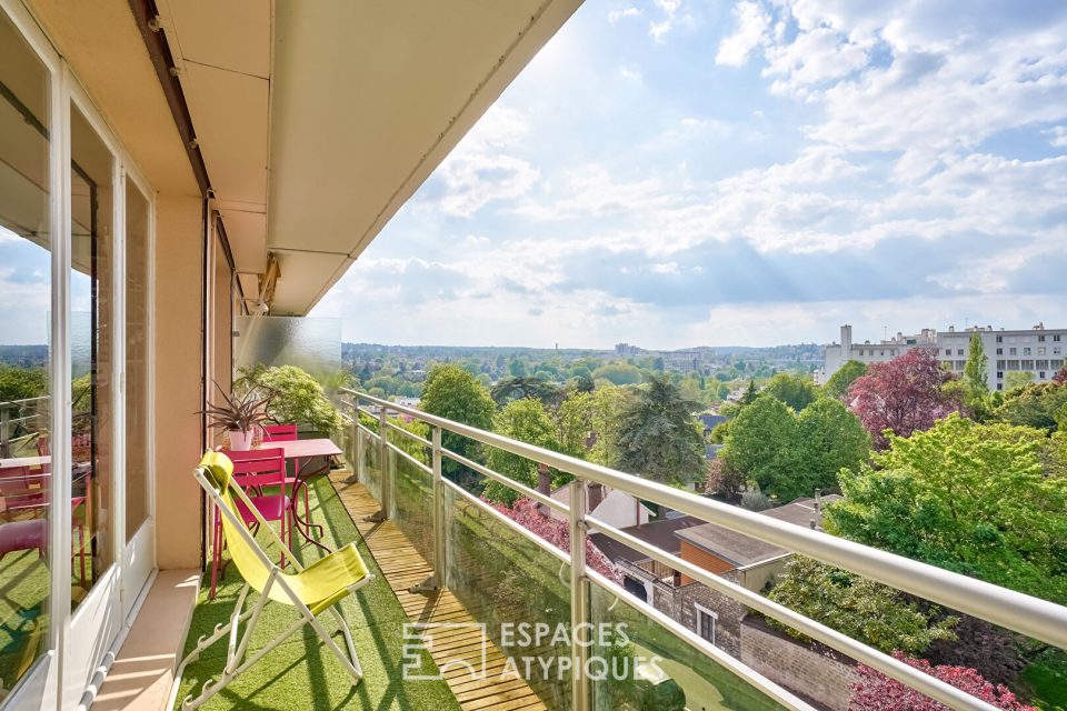 78100 SAINT GERMAIN EN LAYE - Appartement avec balcon et vue dégagée - Réf. 0602EY