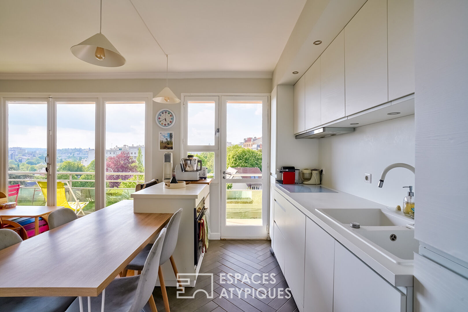 Appartement avec balcon et vue dégagée