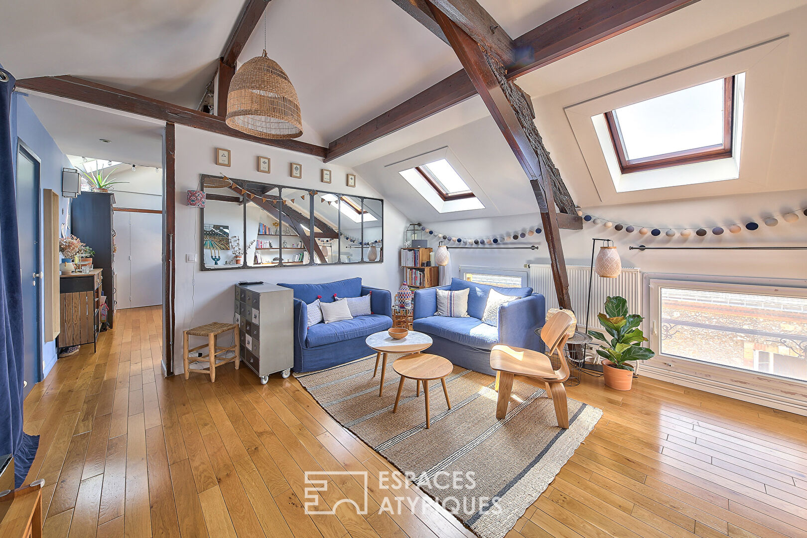 Appartement coquet en dernier étage