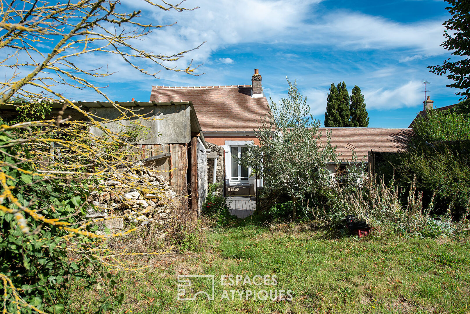 Artist’s house and his studio