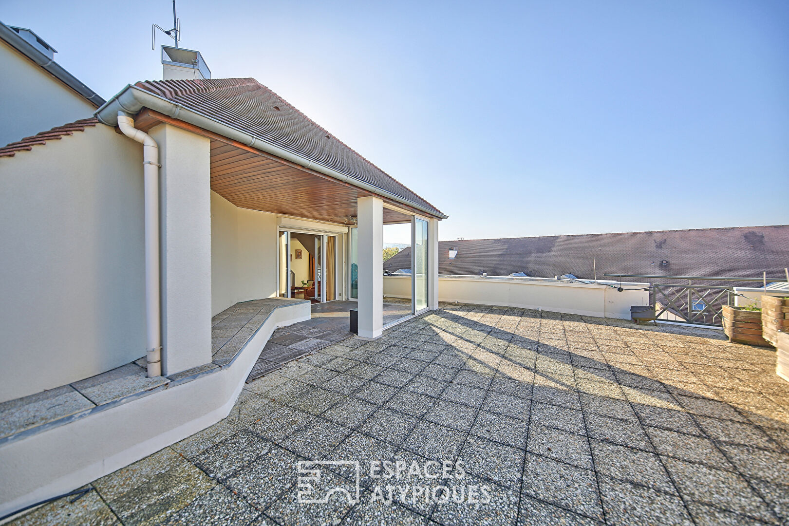 Duplex avec grande terrasse et vue dégagée