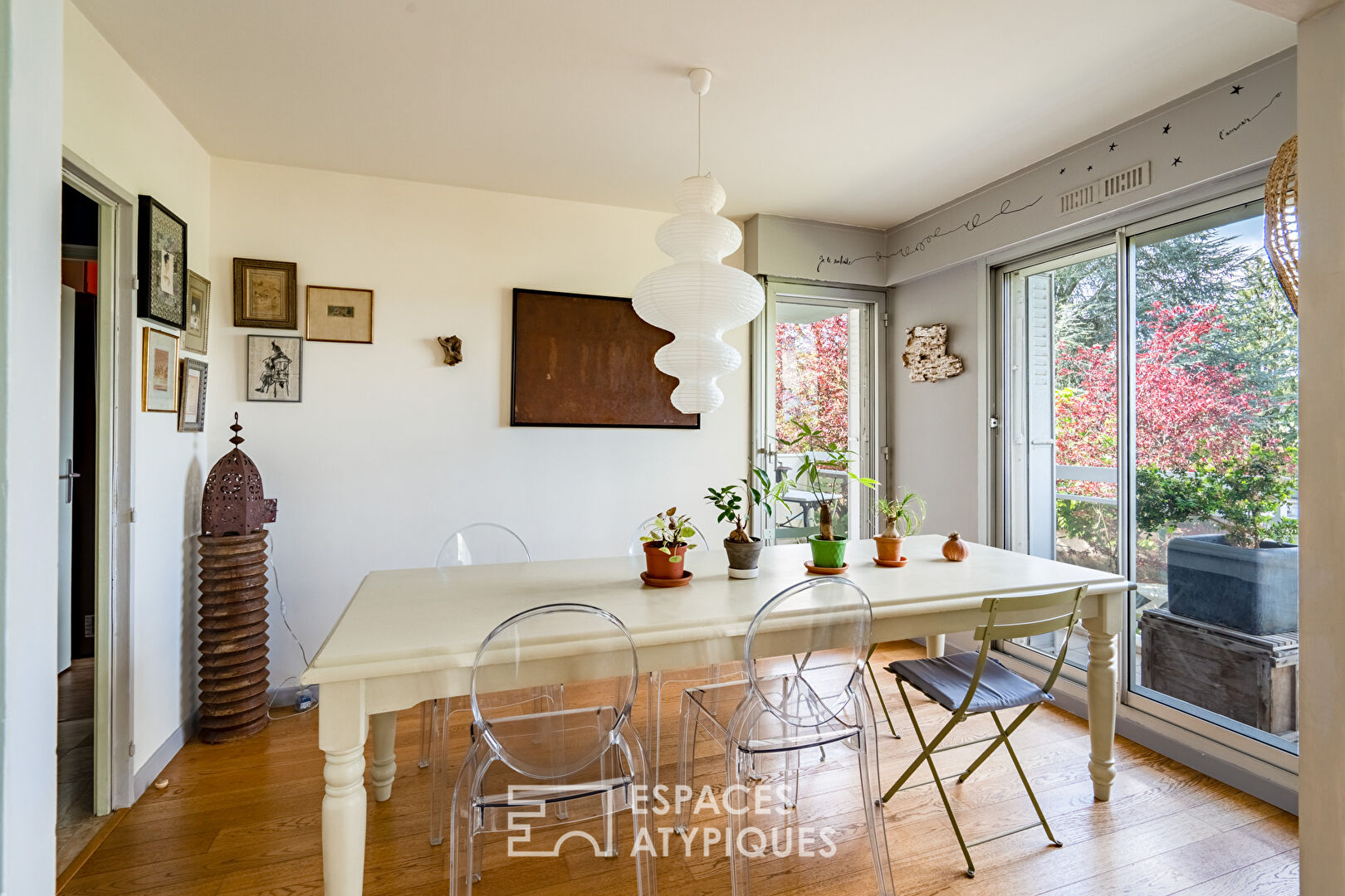 Appartement avec terrasse et jardin