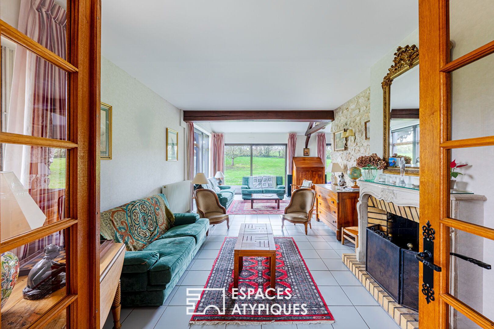 Architecture originale et fort potentiel sur l’axe Paris – Normandie