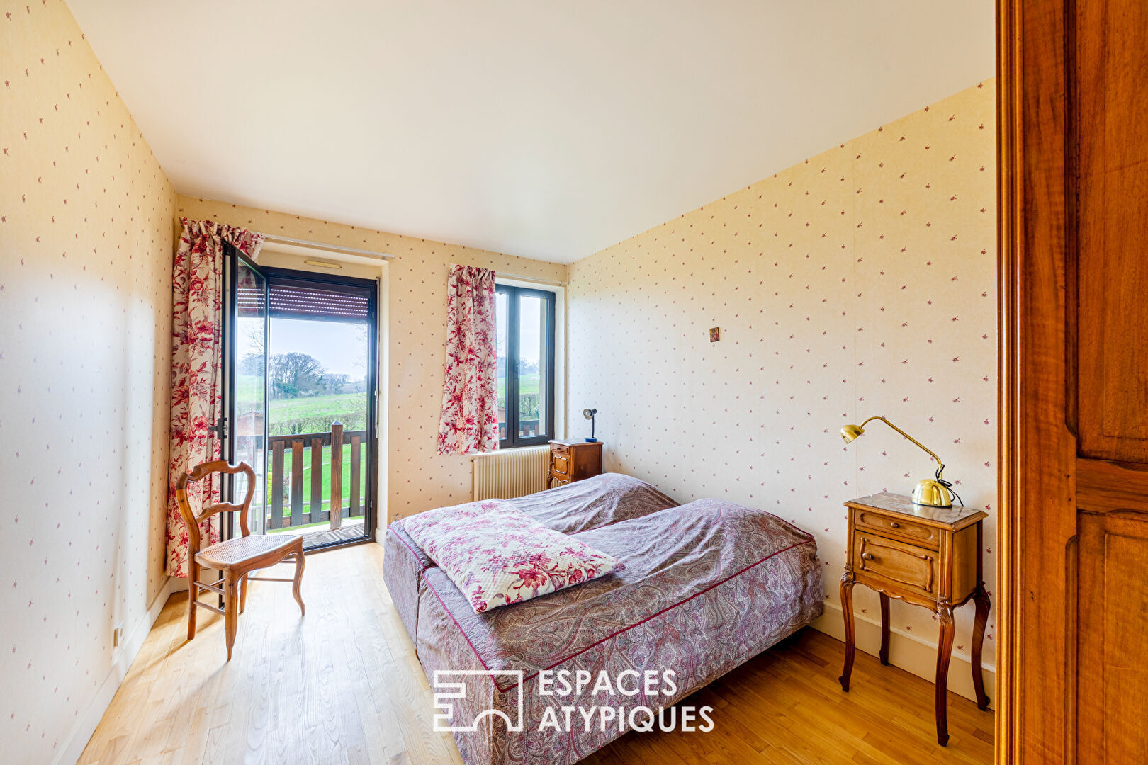 Architecture originale et fort potentiel sur l’axe Paris – Normandie