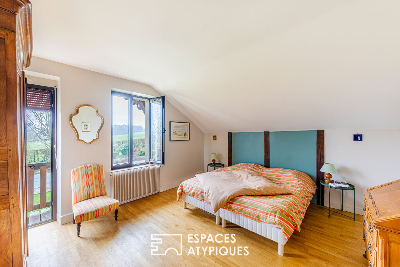 Architecture originale et fort potentiel sur l’axe Paris – Normandie