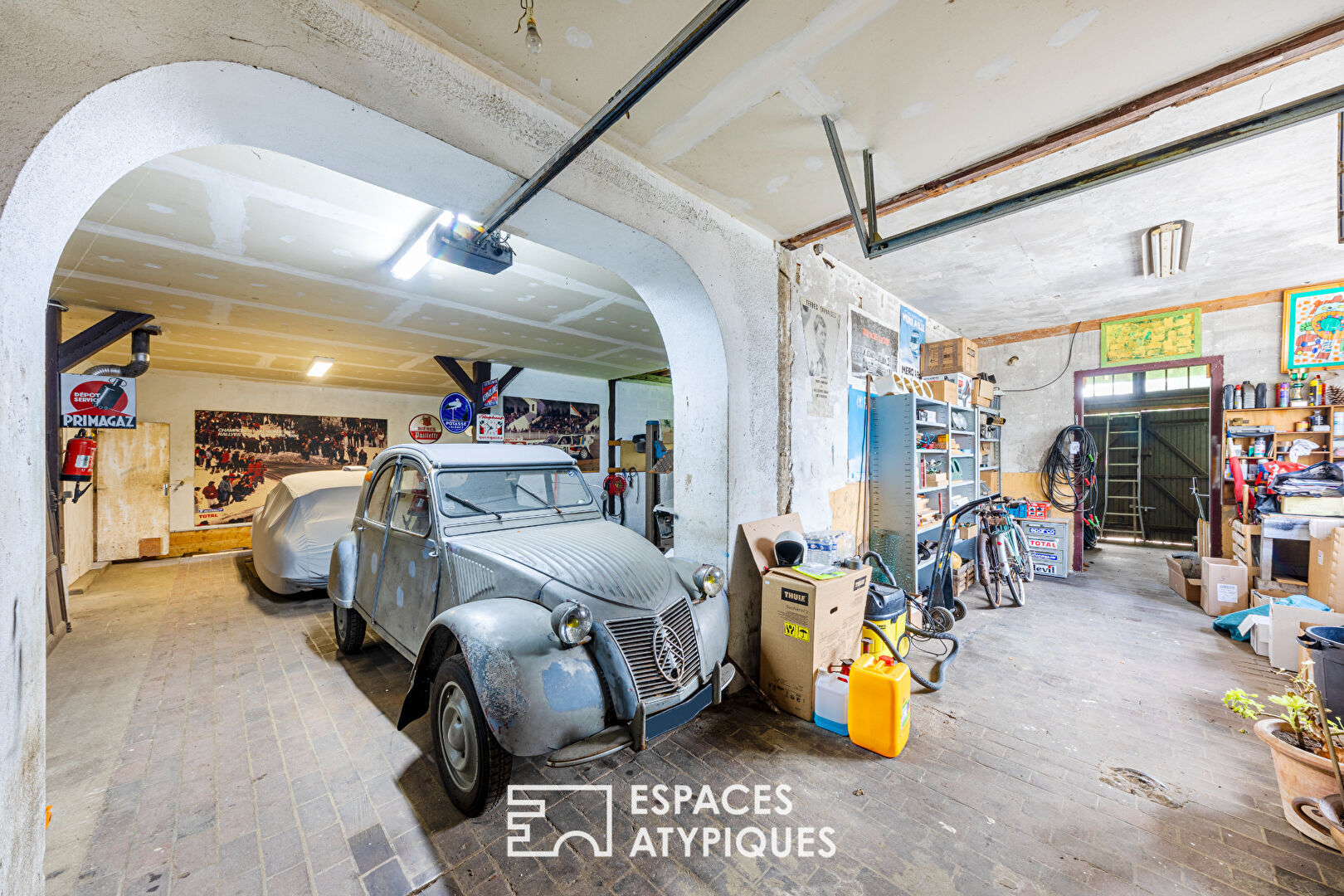 Architecture originale et fort potentiel sur l’axe Paris – Normandie