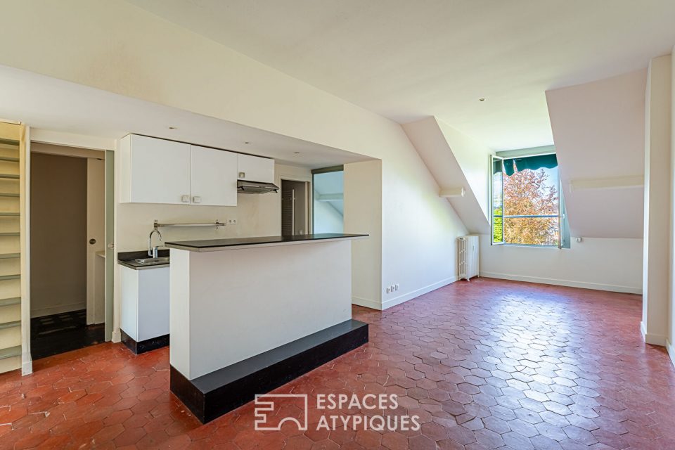 Duplex au calme dans un hôtel particulier à Versailles Rive Droite