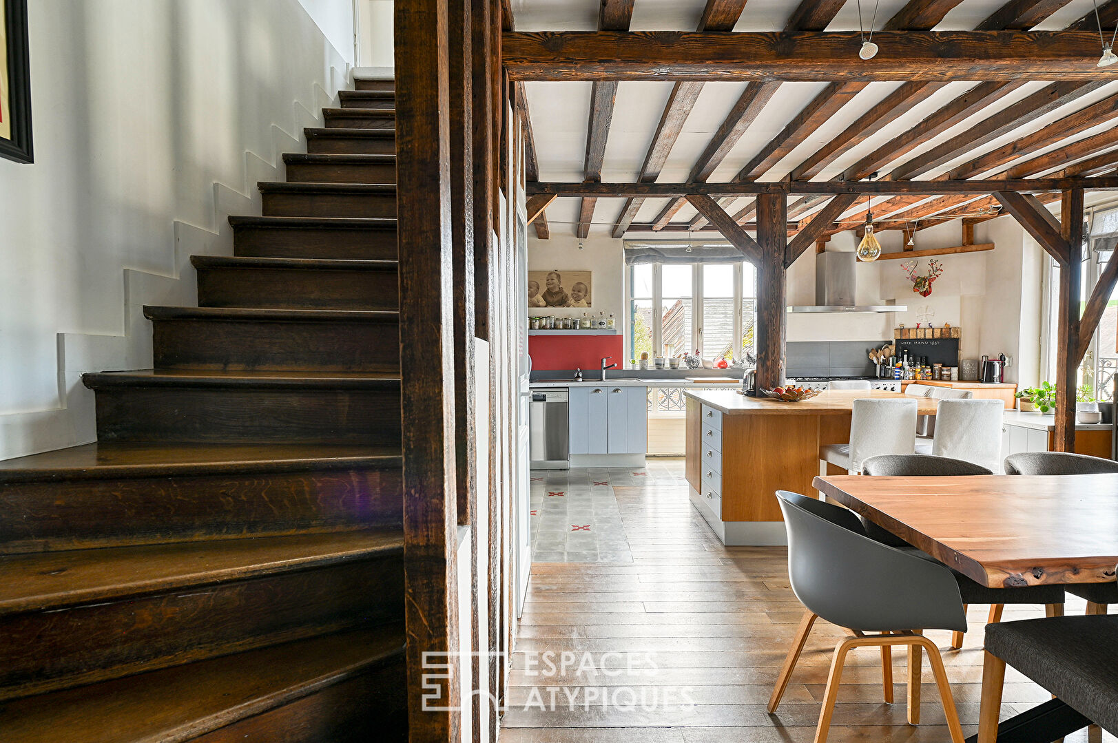 Maison familiale de charme au coeur du village de Chavenay