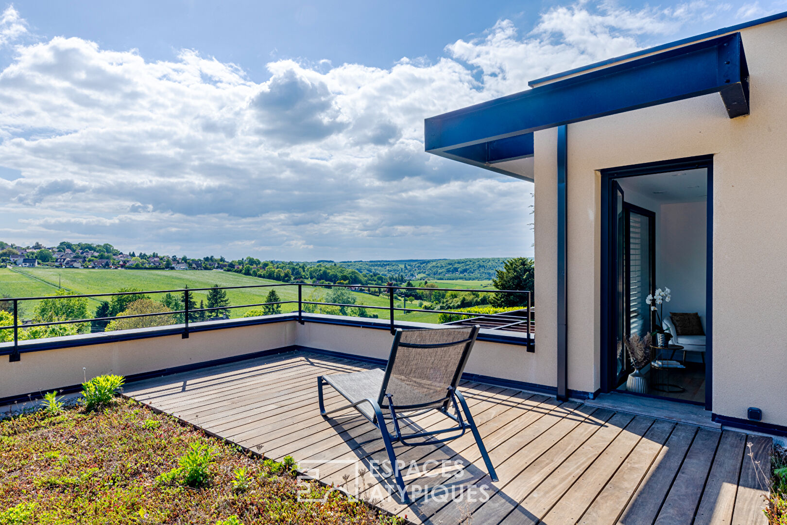 Villa haut de gamme avec piscine et vue imprenable sur la vallée de la Mauldre