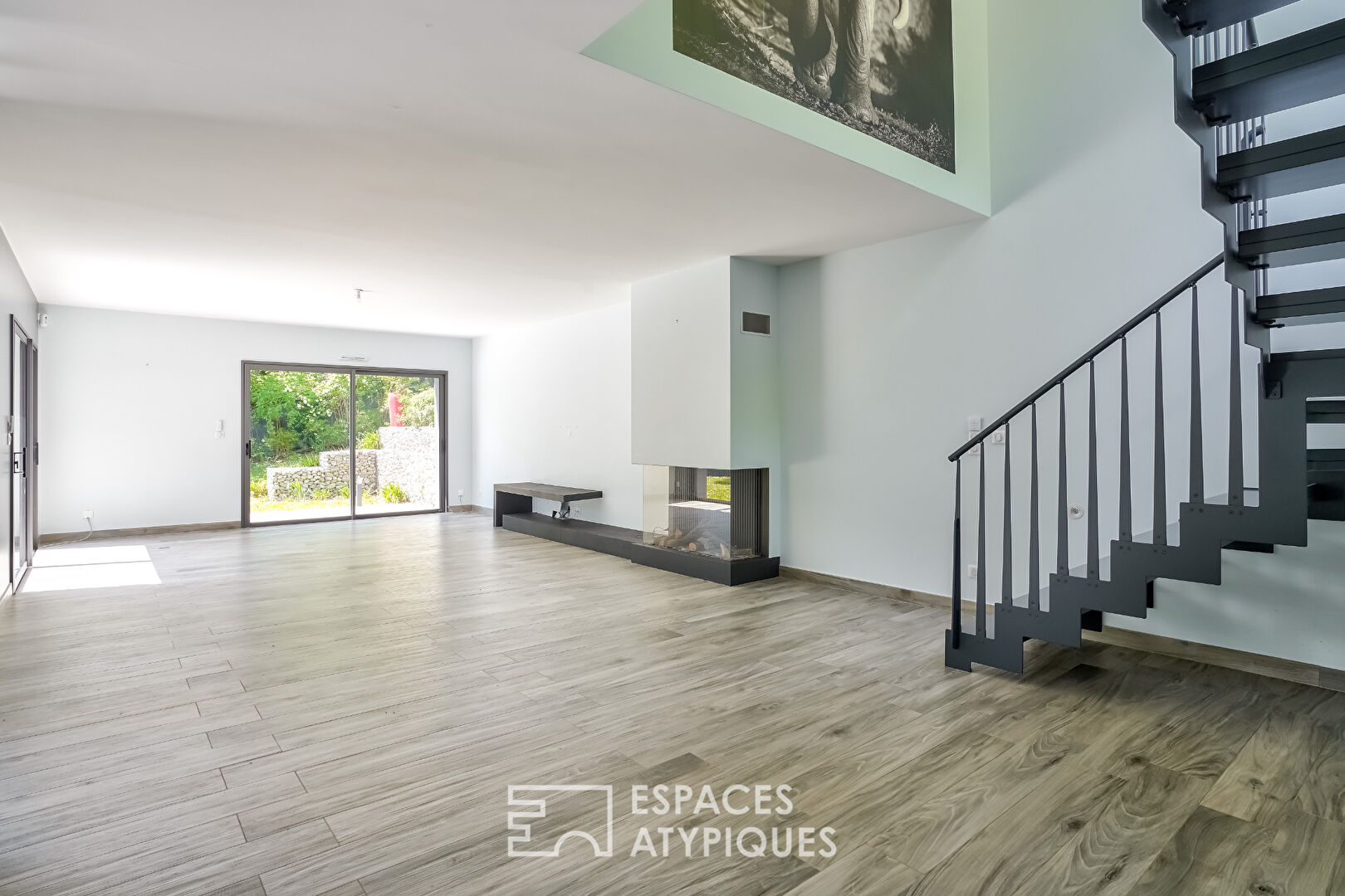 Maison d’architecte avec terrasse et jardin sans vis à vis