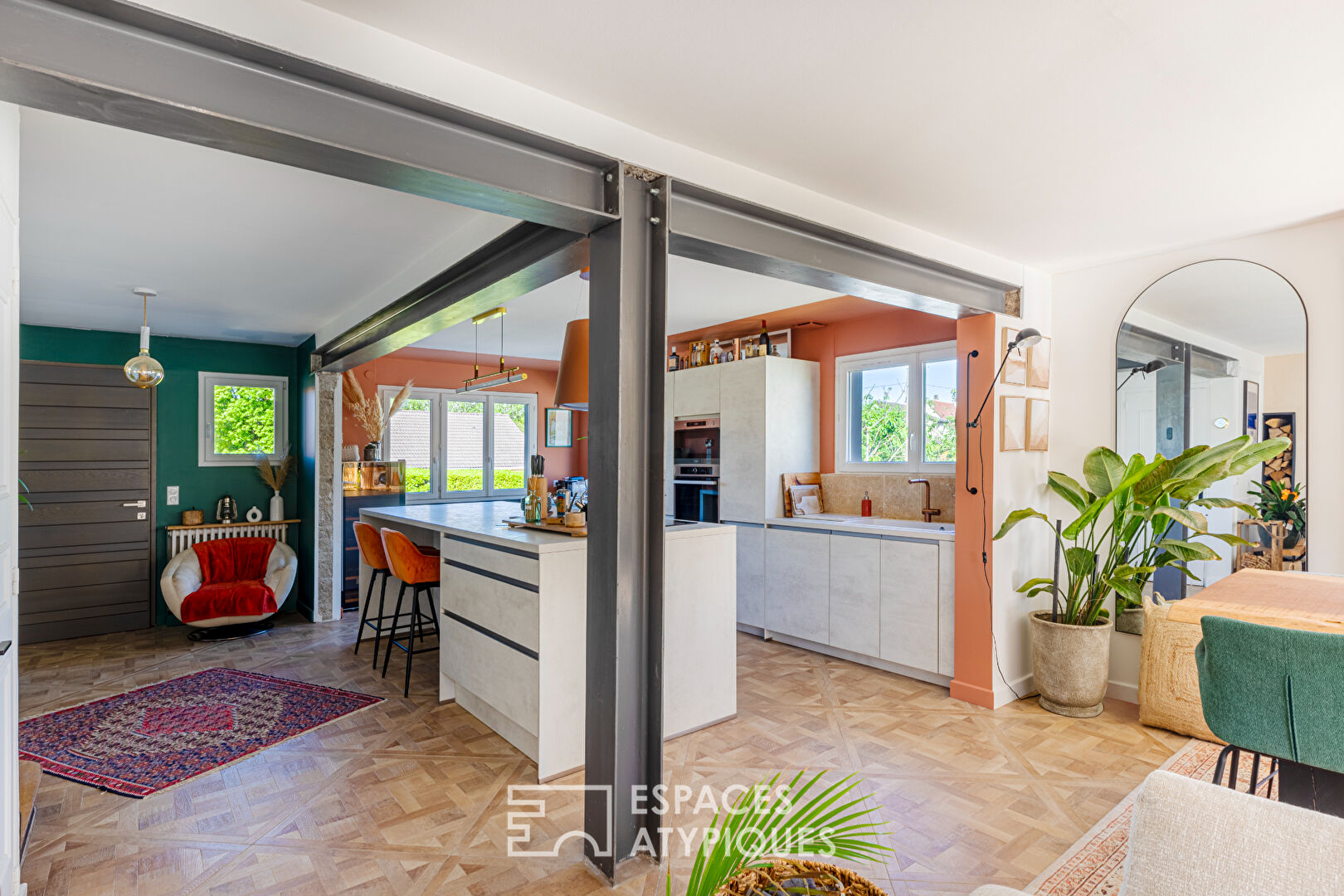 Maison rénovée avec prestations haut de gamme à Bois d’Arcy