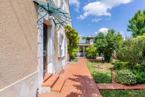 Demeure du 19ème avec extension d’architecte à Conflans-Sainte-Honorine