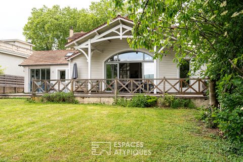 Maison d’architecte au style californien sur les bords de Seine
