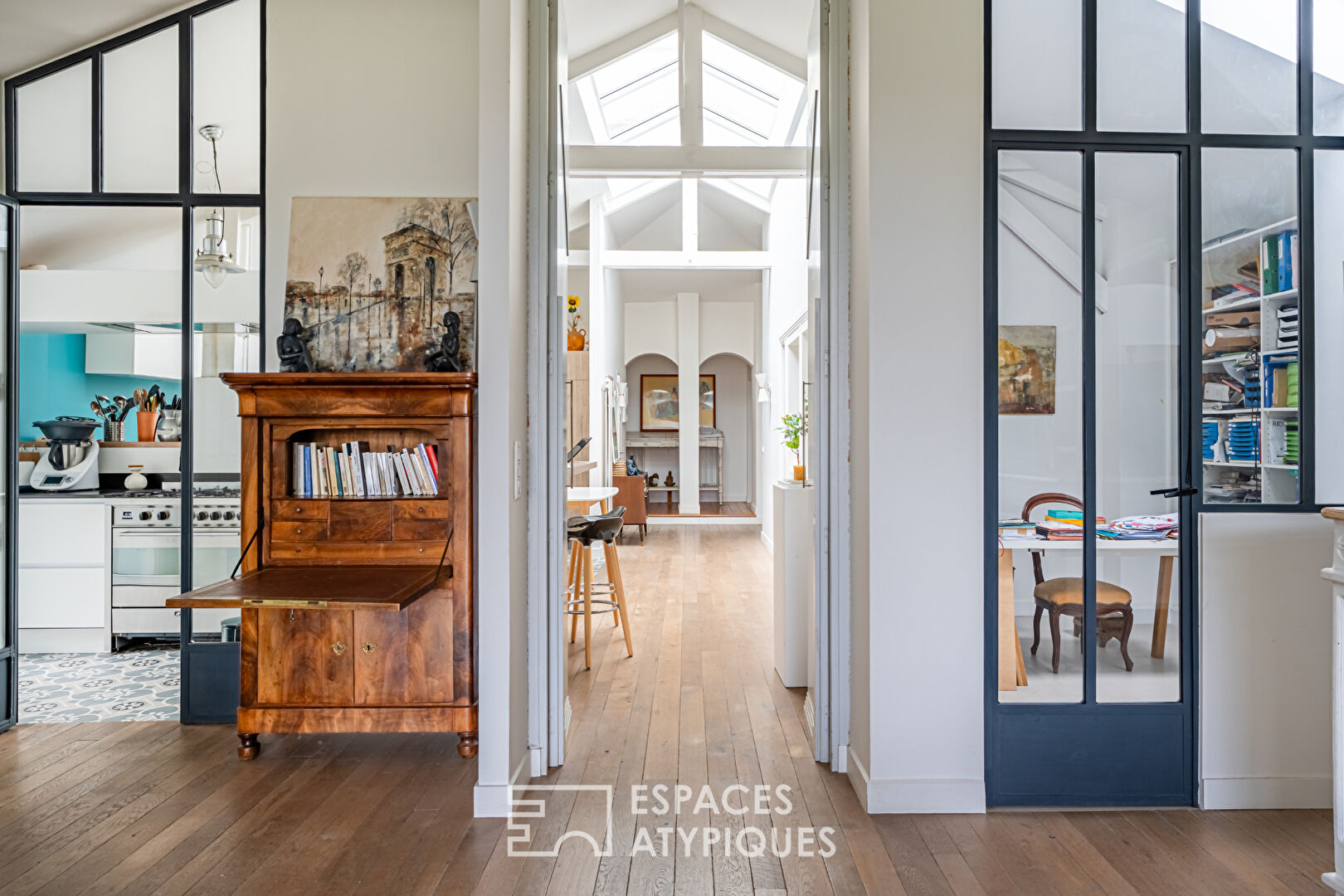 Maison d’architecte au style californien sur les bords de Seine