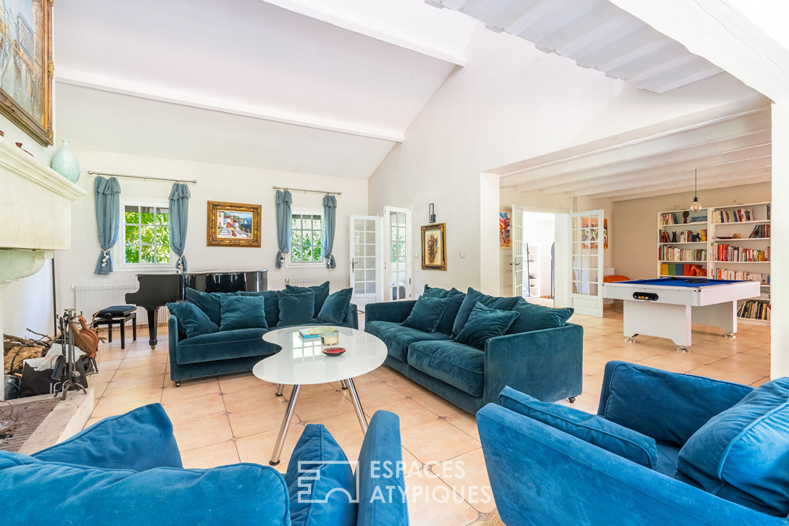Très belle maison familiale avec piscine et jacuzzi à proximité de Clairefontaine