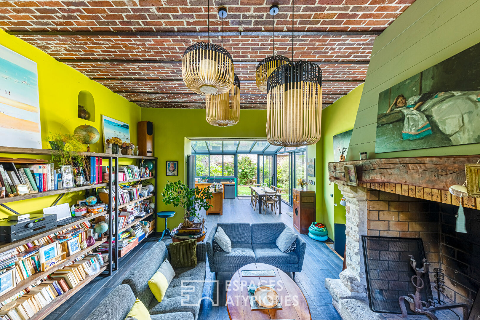 Maison en pierre, piscine, jardin bucolique et potentiel d’exception dans le Vexin