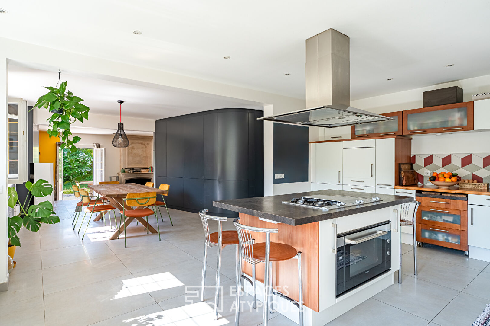 Charmante maison en pierre rénovée au coeur de la nature d’Auffargis,