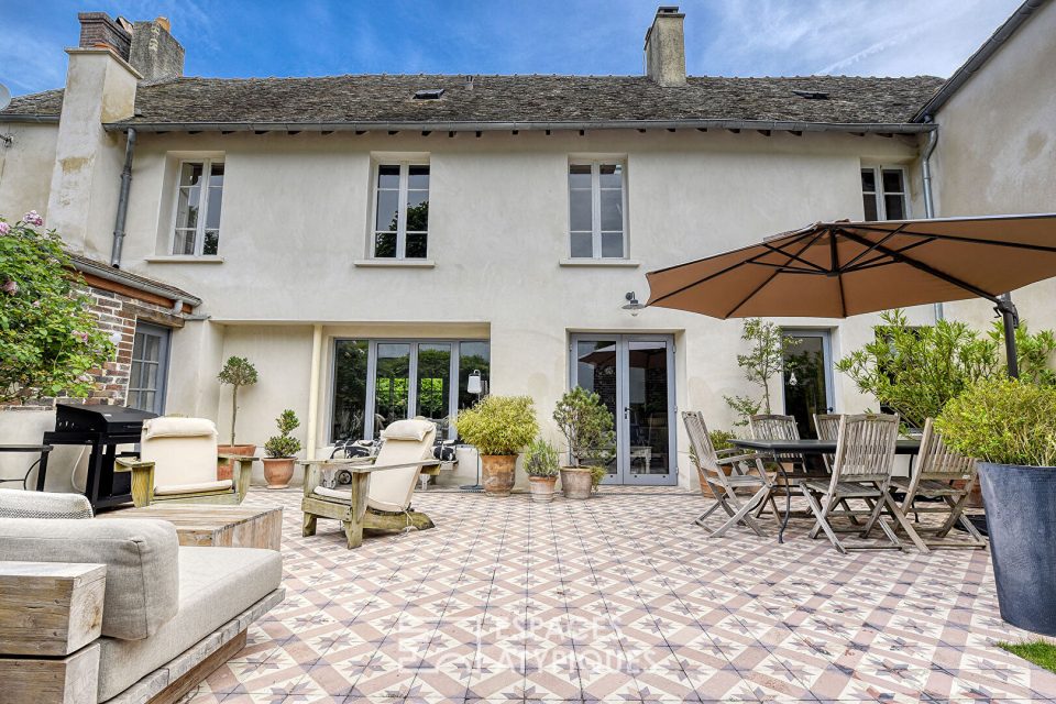 Maison de village insolite à Grosrouvre
