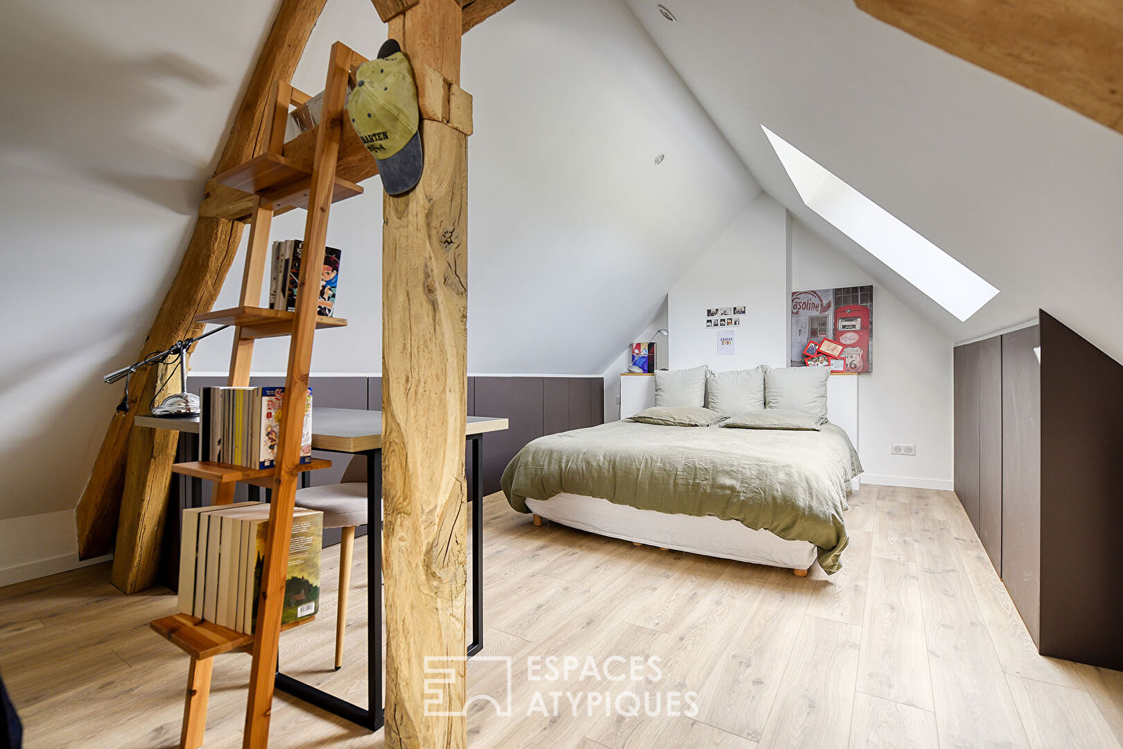 Maison de village insolite à Grosrouvre