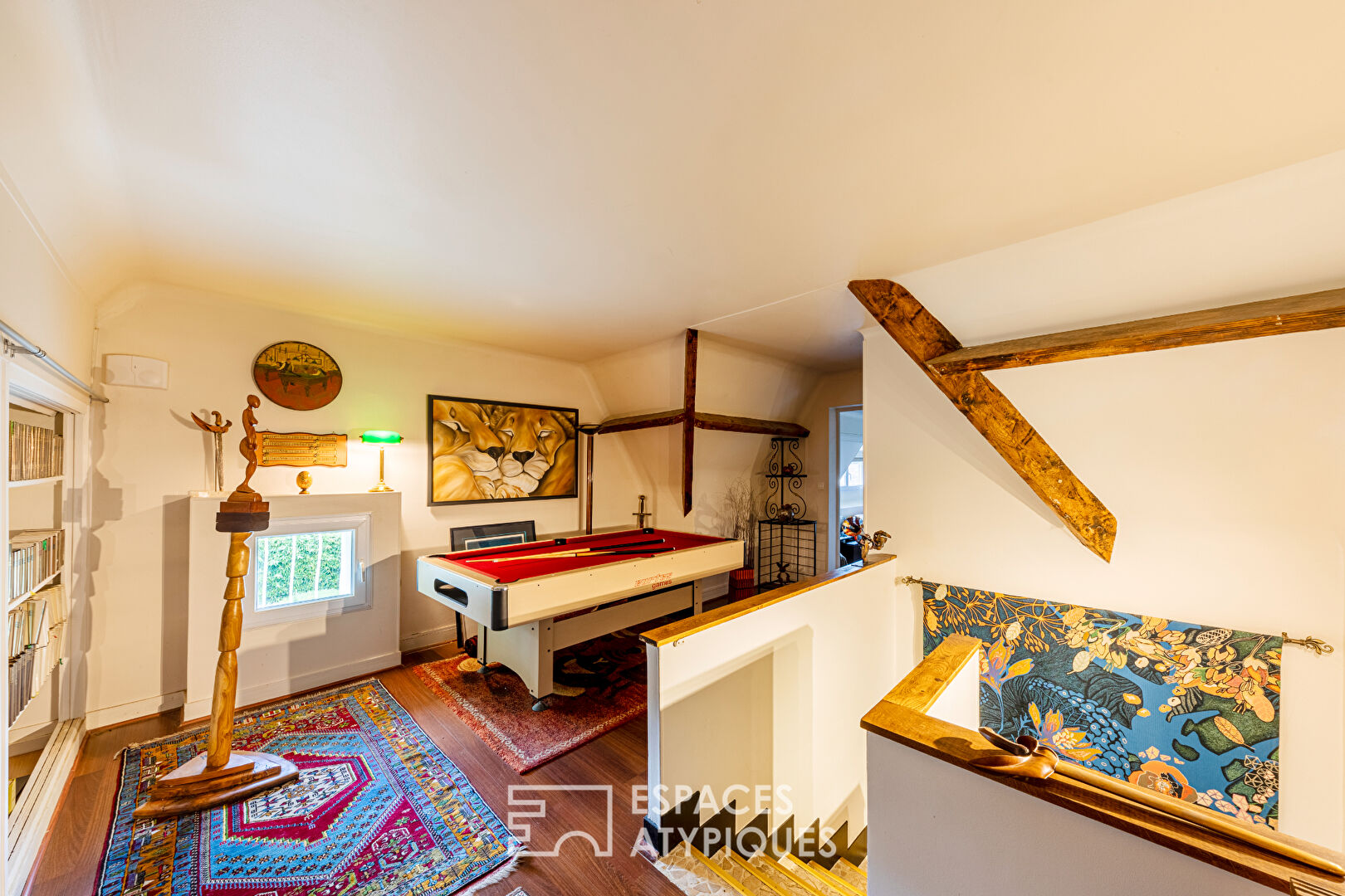 Superbe propriété ancienne rénovée avec piscine près de Thoiry