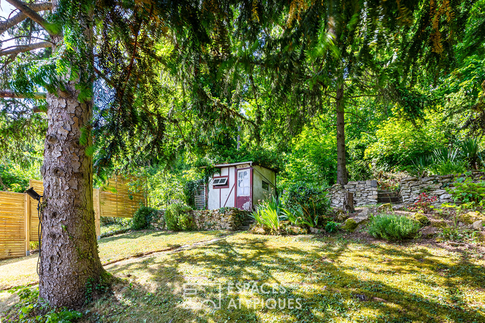 Maison de caractère avec piscine et vue à Hardricourt