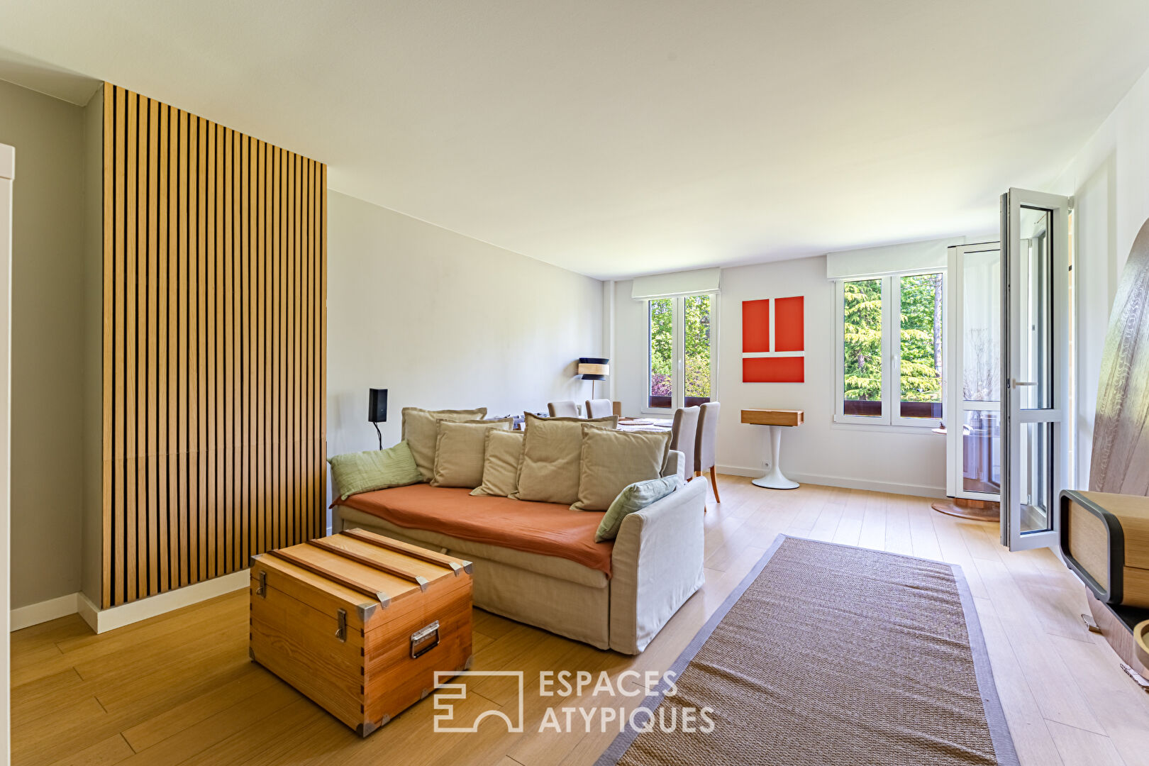 Très bel appartement lumineux avec loggia sur espaces verts