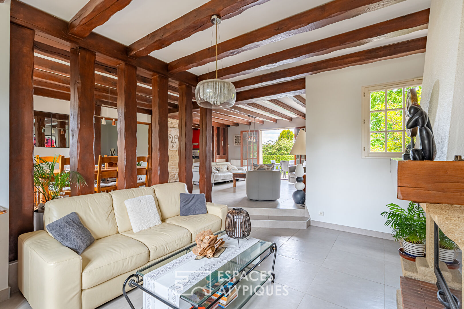Maison contemporaine « Domaine le Village »