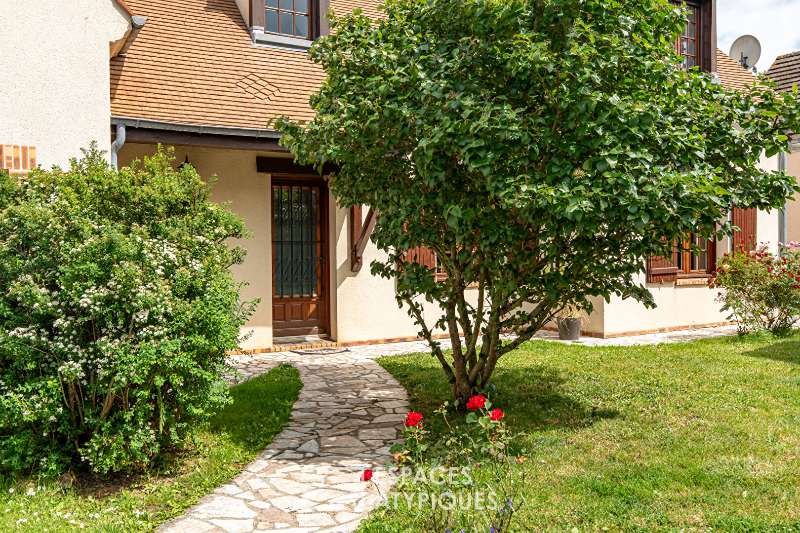 Maison contemporaine « Domaine le Village »