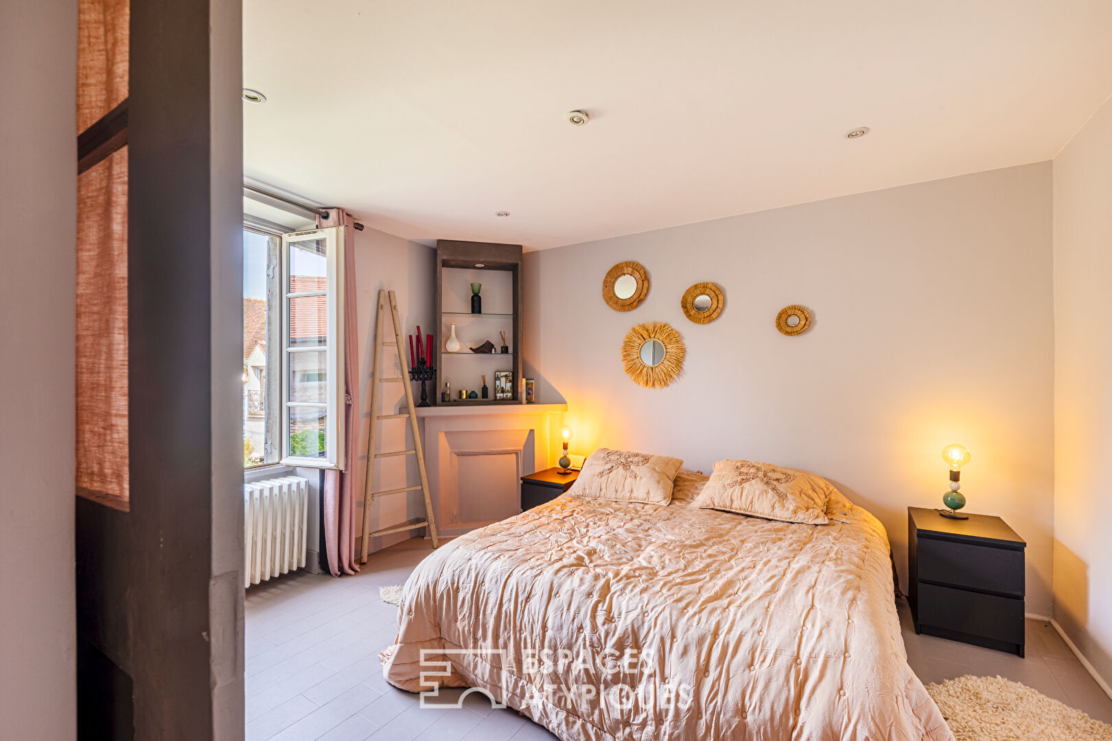 Maison de charme avec ses dépendances à Chavenay