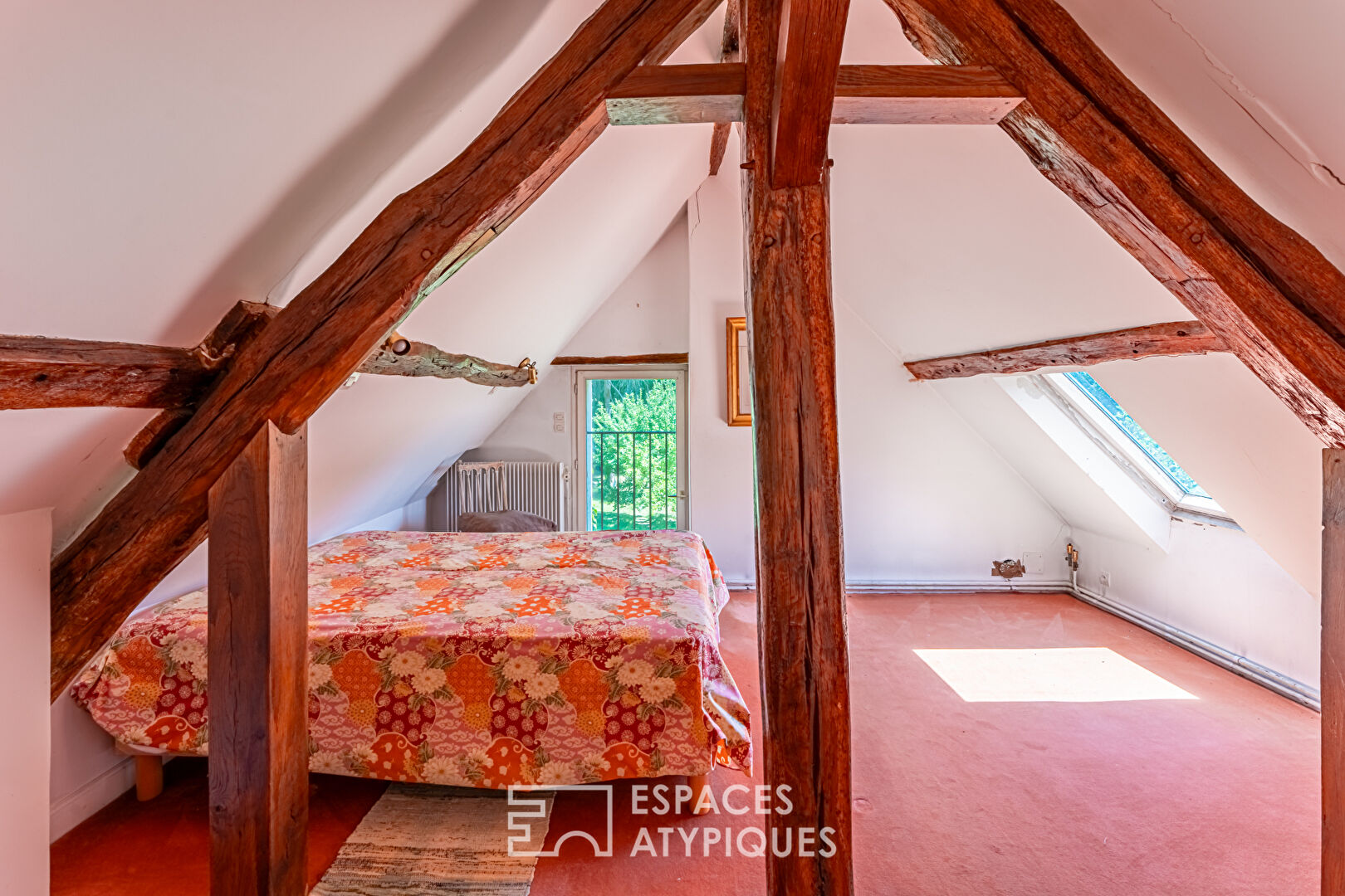 The Authentic Red House, old-world charm in the heart of nature